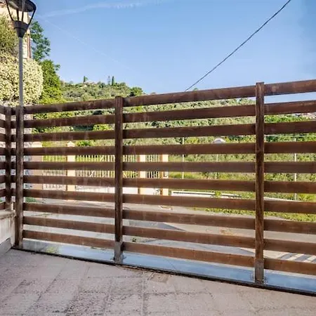 Iris Vista Gallinara