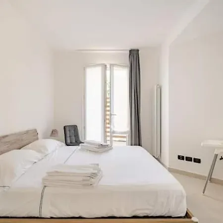 Iris Vista Gallinara Apartment