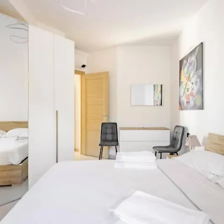 Iris | Vista Gallinara Apartamento Albenga