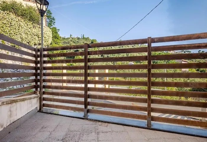 Iris Vista Gallinara